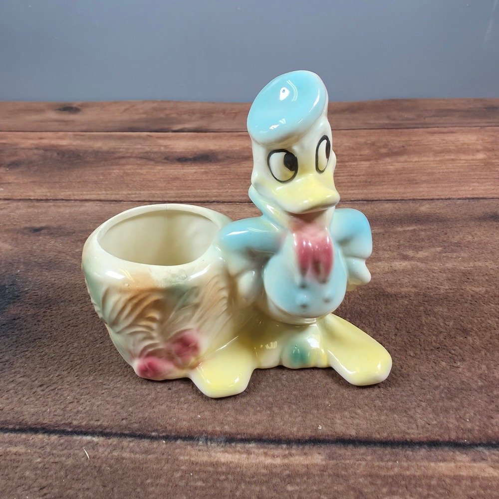 Disney Donald Duck Planter Kids OS Pastel Good Vintage Ceramic Figurine Vessel